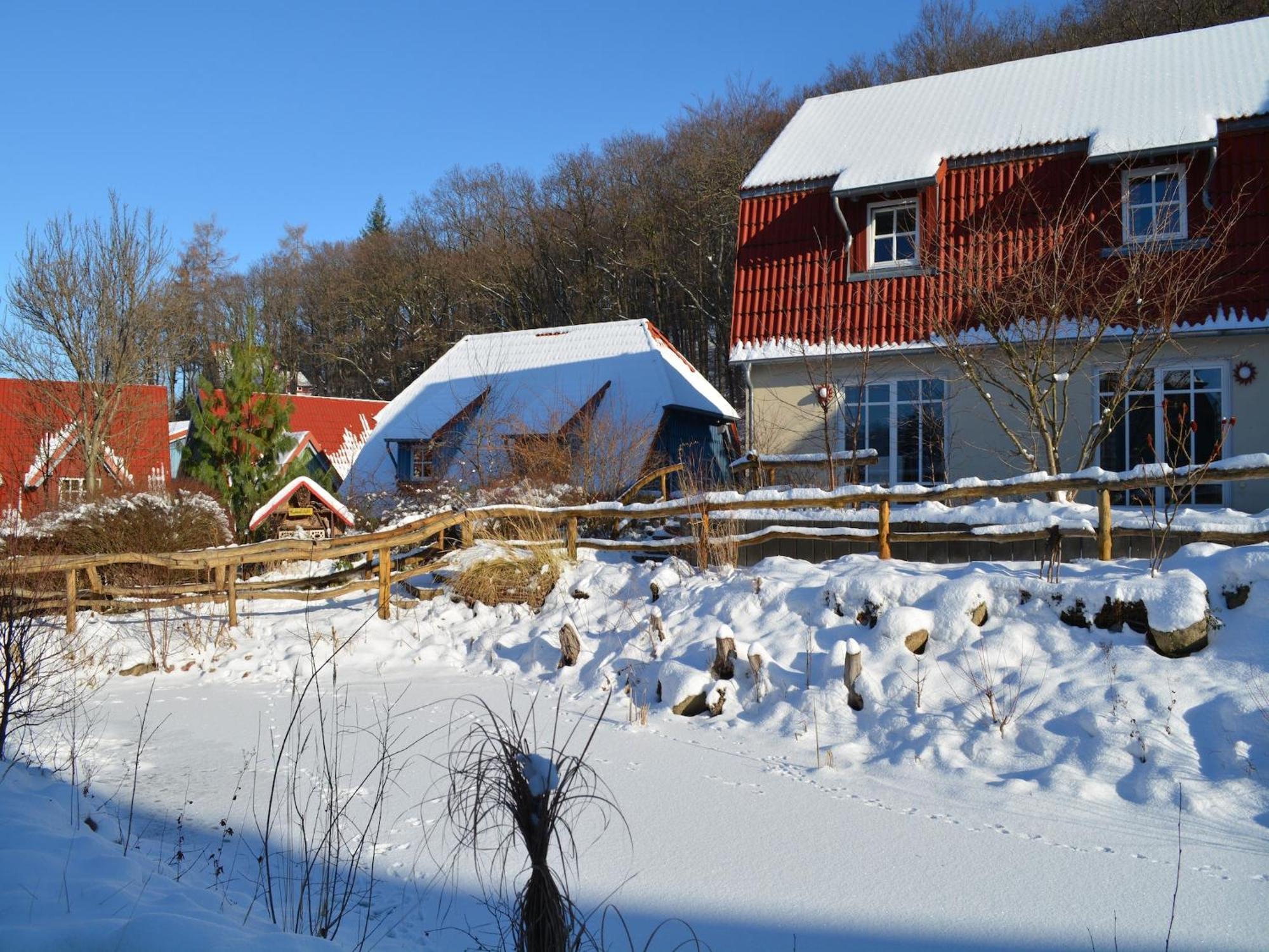 Holiday Home In Wernigerode With A Shared Pool Exterior foto